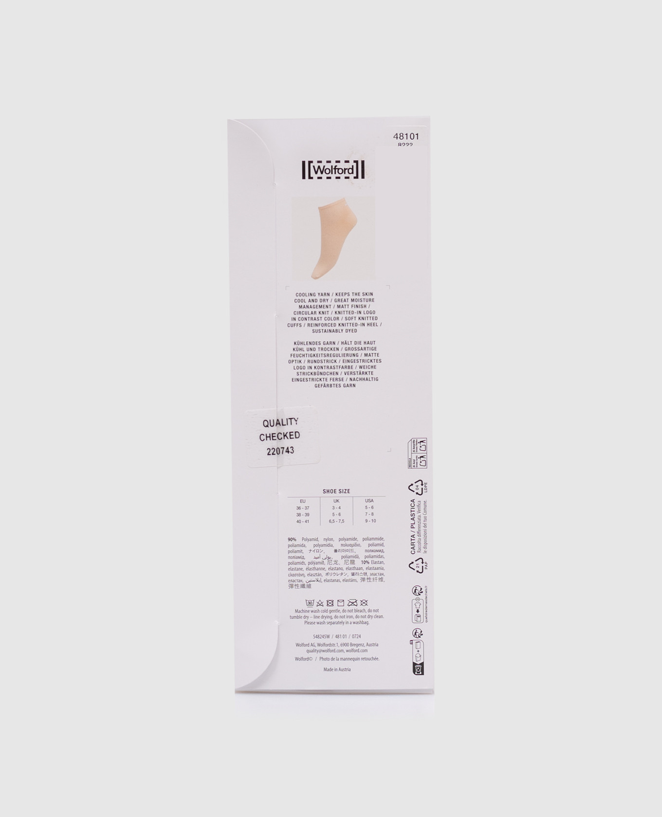 

White socks with monogram logo Wolford