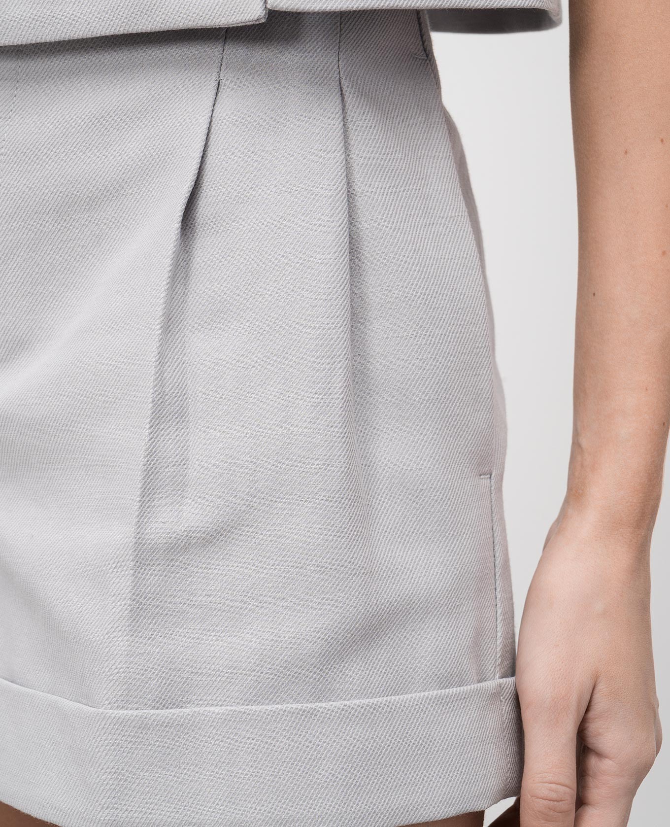 Purple linen shorts with logo emblem Twinset 5