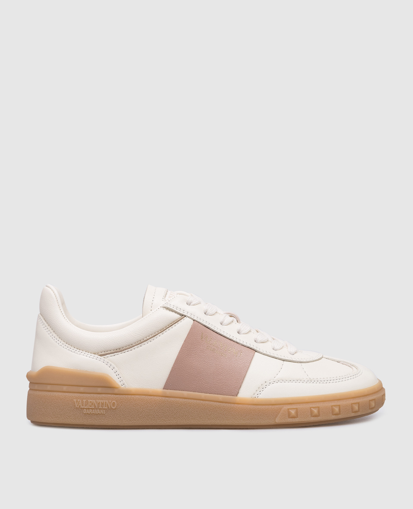 Upvillage leather sneakers with logo patch in beige valentino