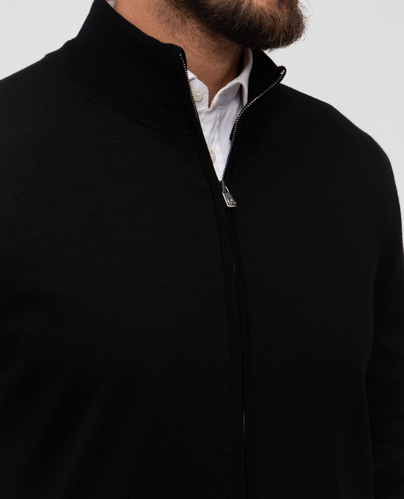 

Black wool cardigan ISAIA