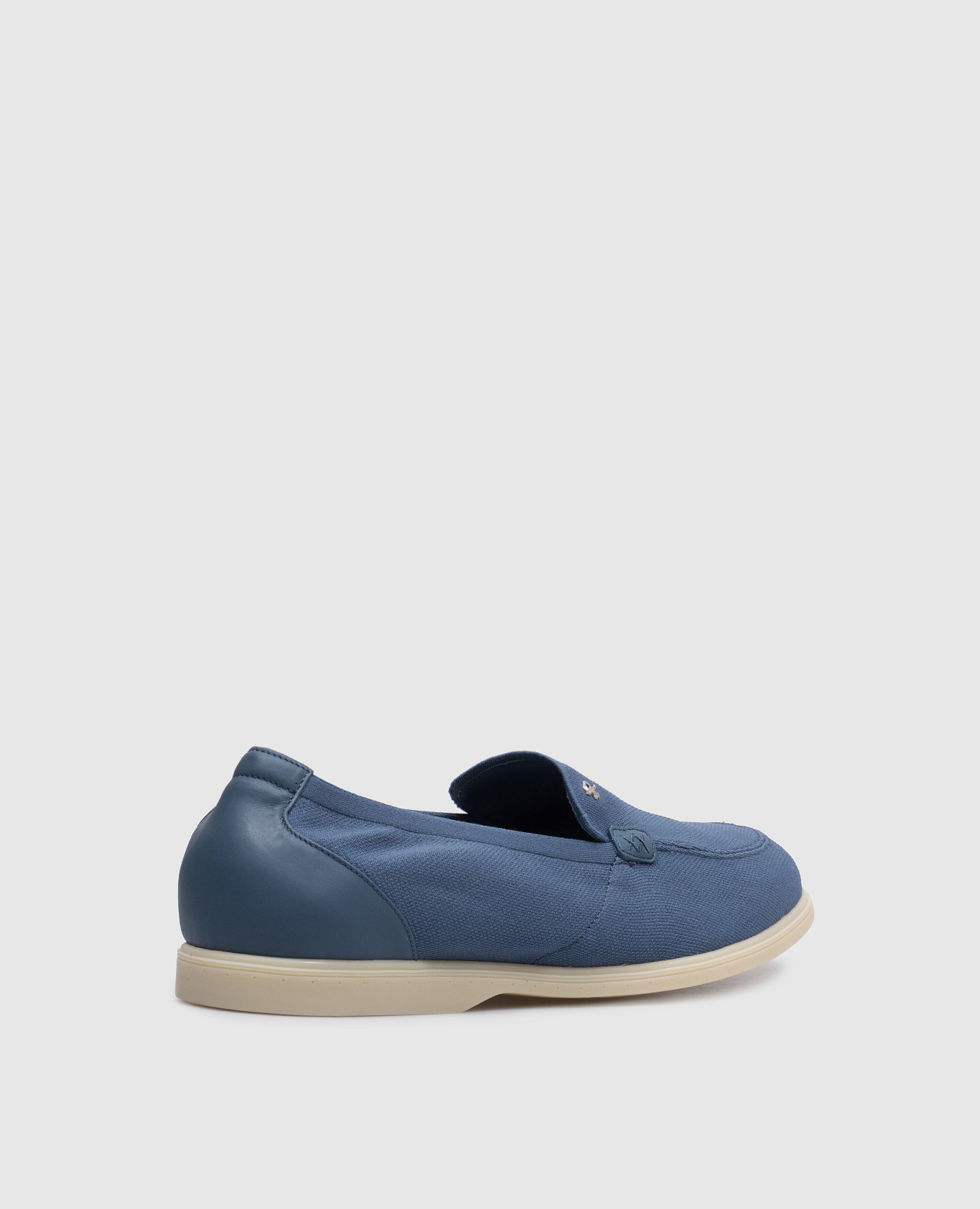 

Blue slippers with leather inserts Stefano Ricci, Light blue