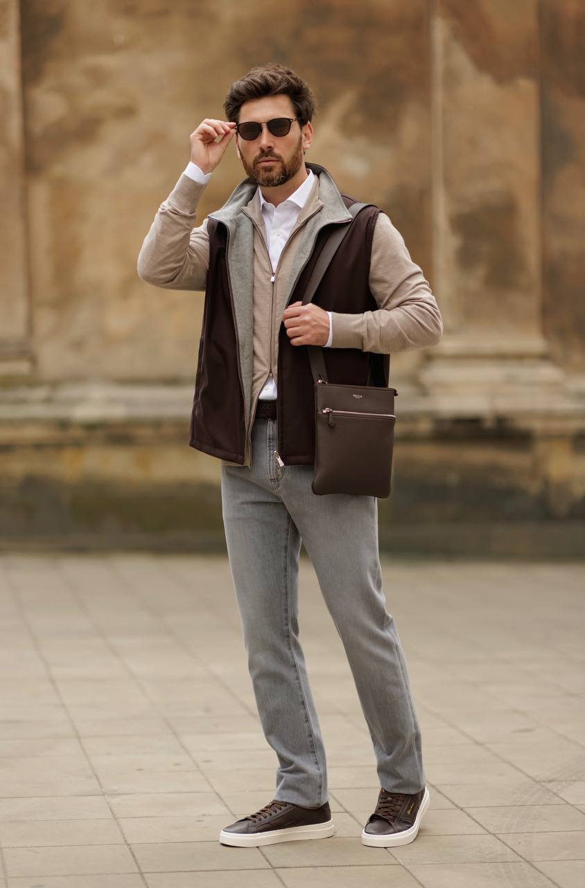 

Beige wool cardigan ISAIA