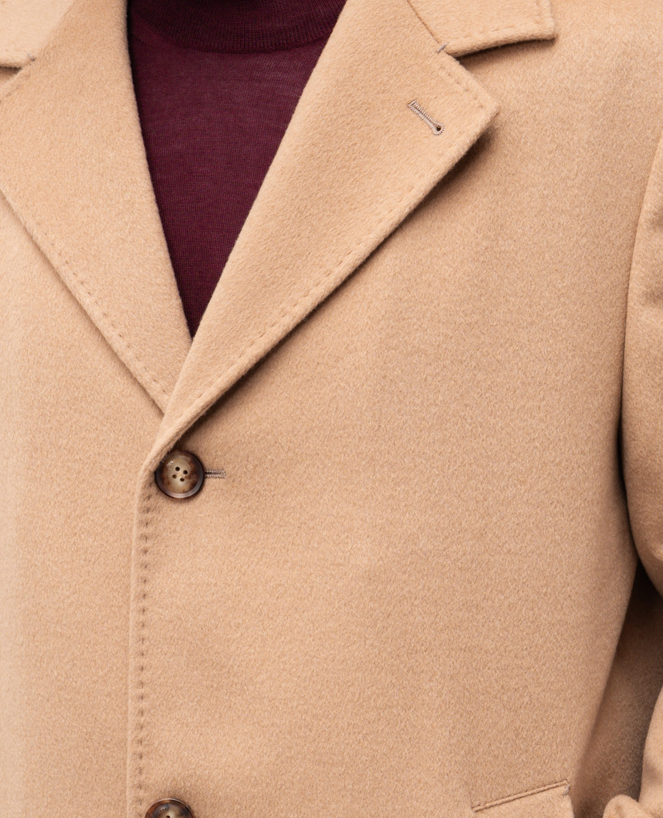 

Beige cashmere coat Brett Johnson