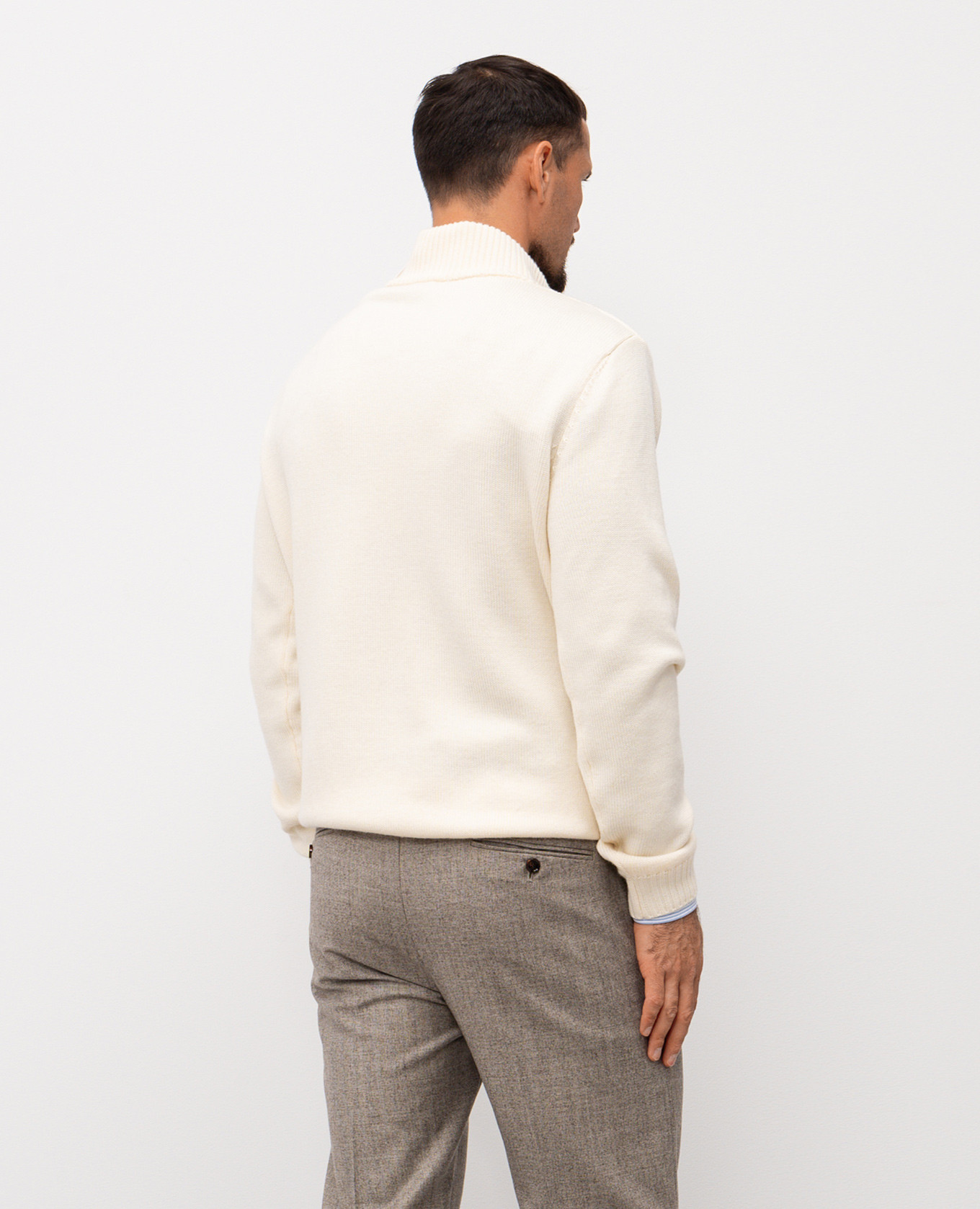 White merino wool sweater with geometric pattern Cashmere&Whiskey 4