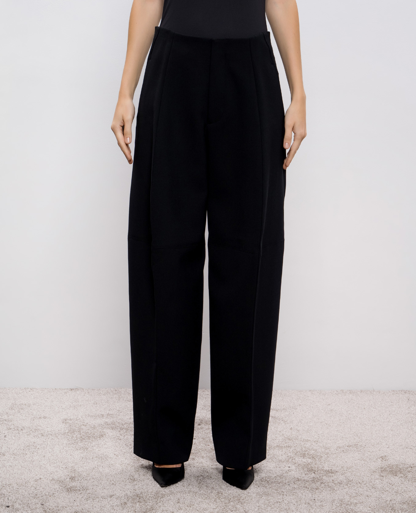 

Black pants with wool Victoria Beckham