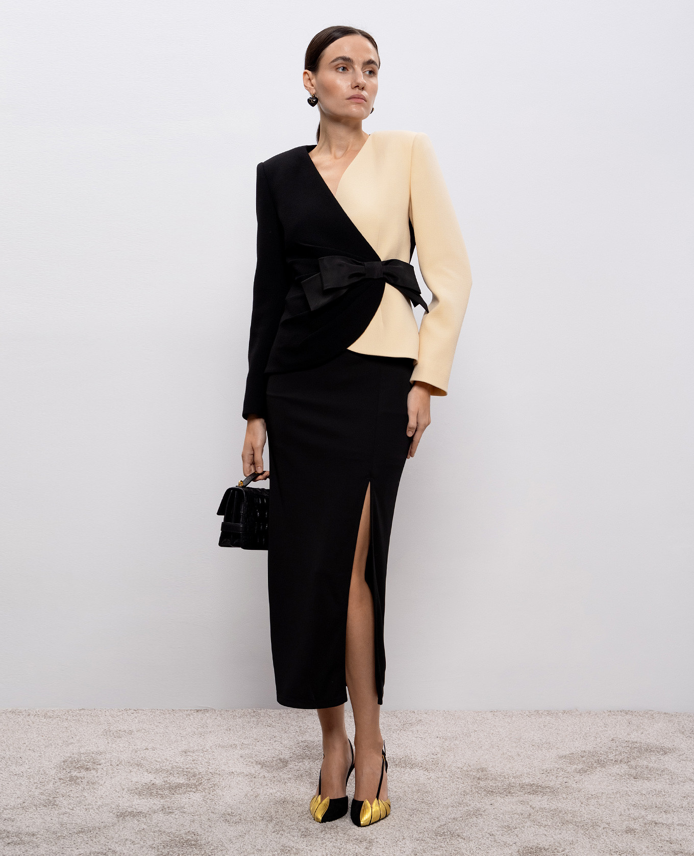 

Wool jacket with bow Valentino, Black