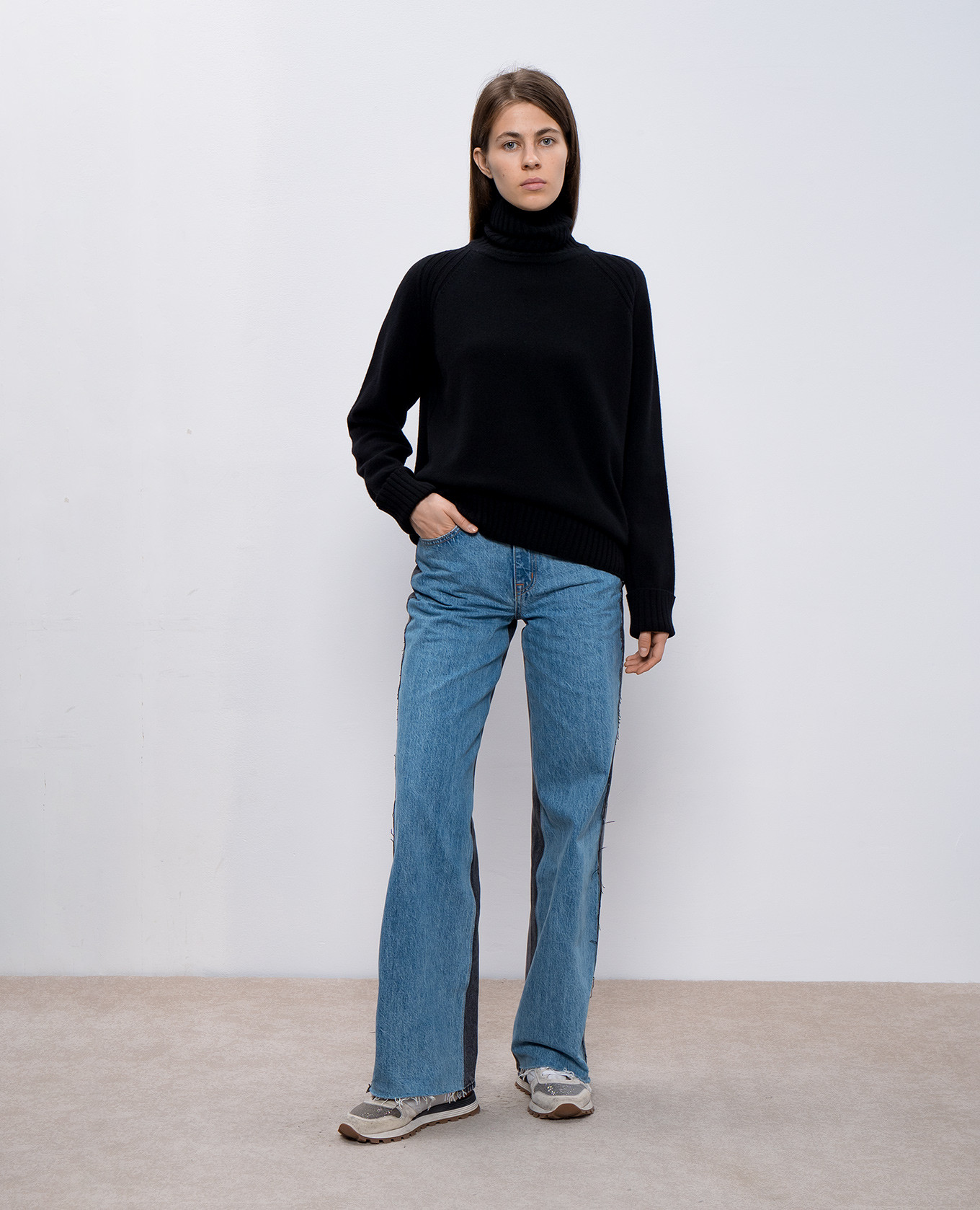 

Fairlie black wool and cashmere sweater John Smedley