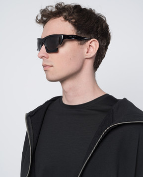 Heliot Emil AXIALLY black sunglasses with an asymmetric frame 1665P08