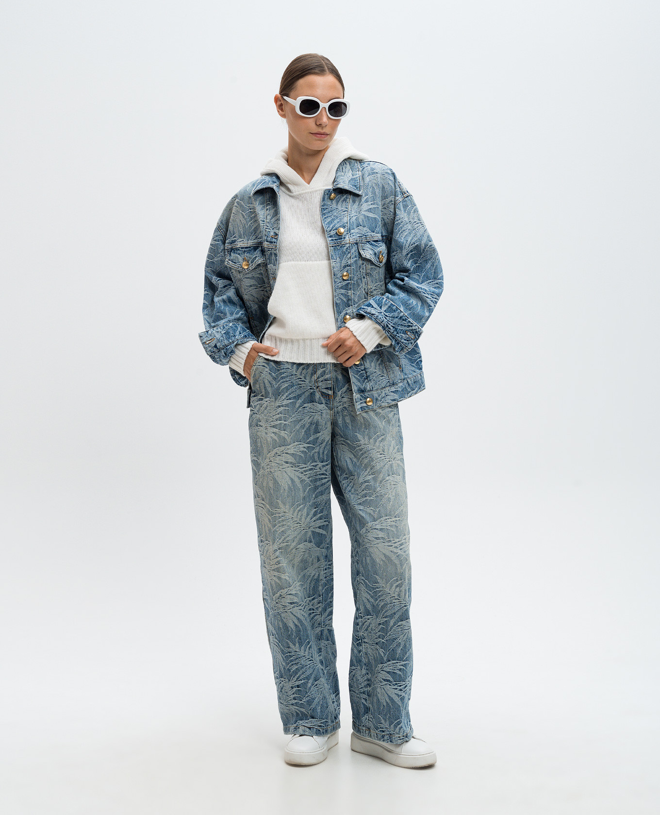 Blue jeans in a branded woven pattern with a vintage effect Palm Angels 2