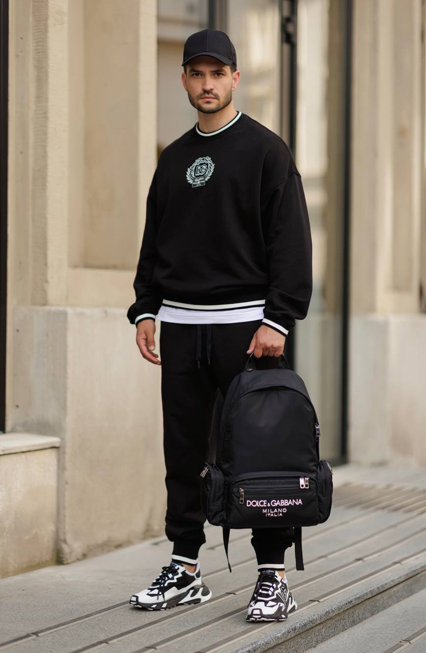 

Black sweatshirt with logo embroidery Dolce&Gabbana