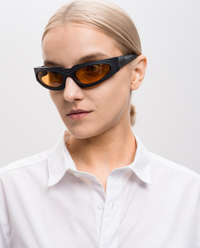 Kuboraum Black sunglasses E21 KRSE21BM0000008O