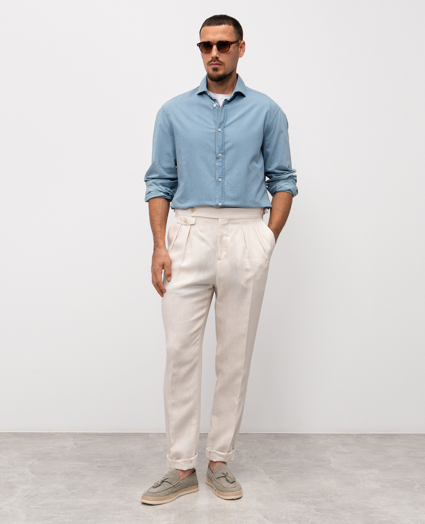 

Beige linen pants Brunello Cucinelli
