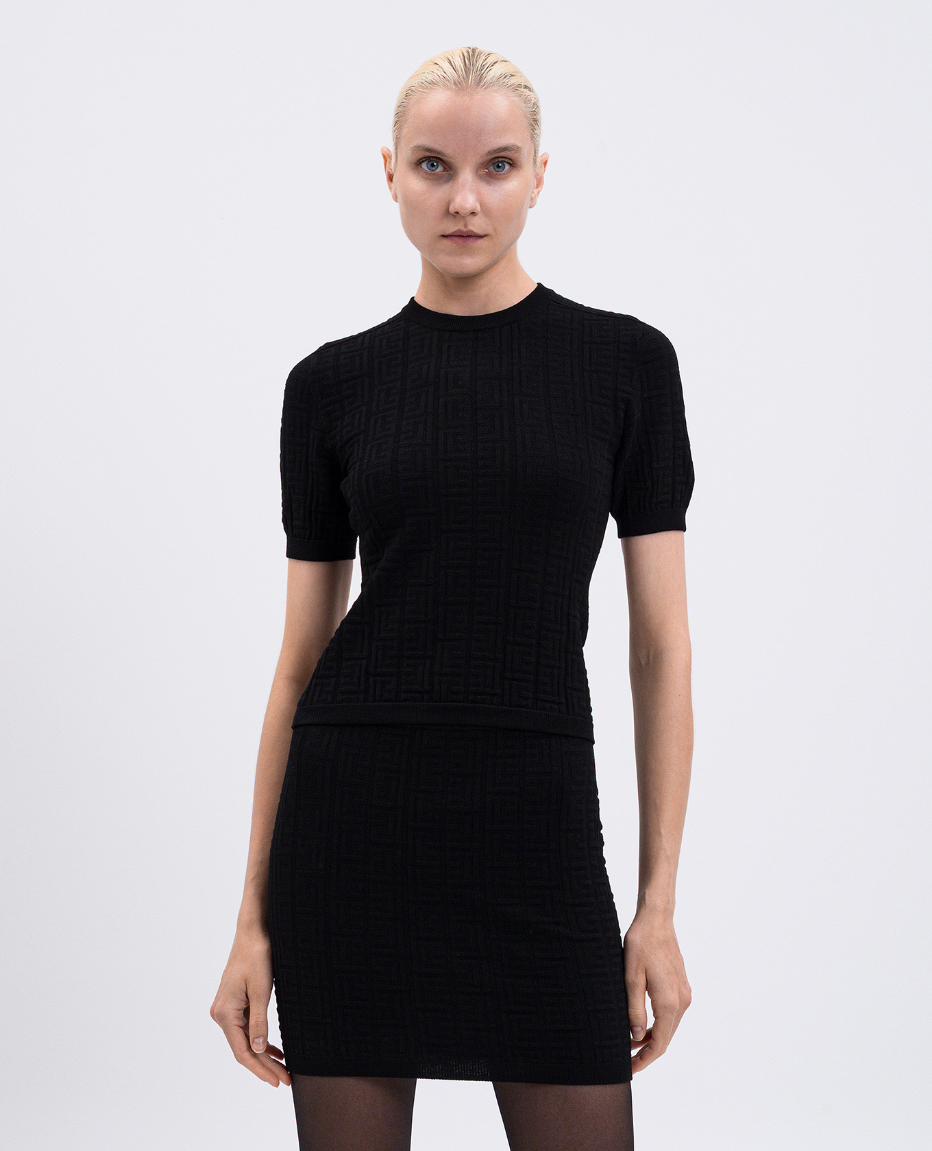 

Black top with PB emblem pattern Balmain