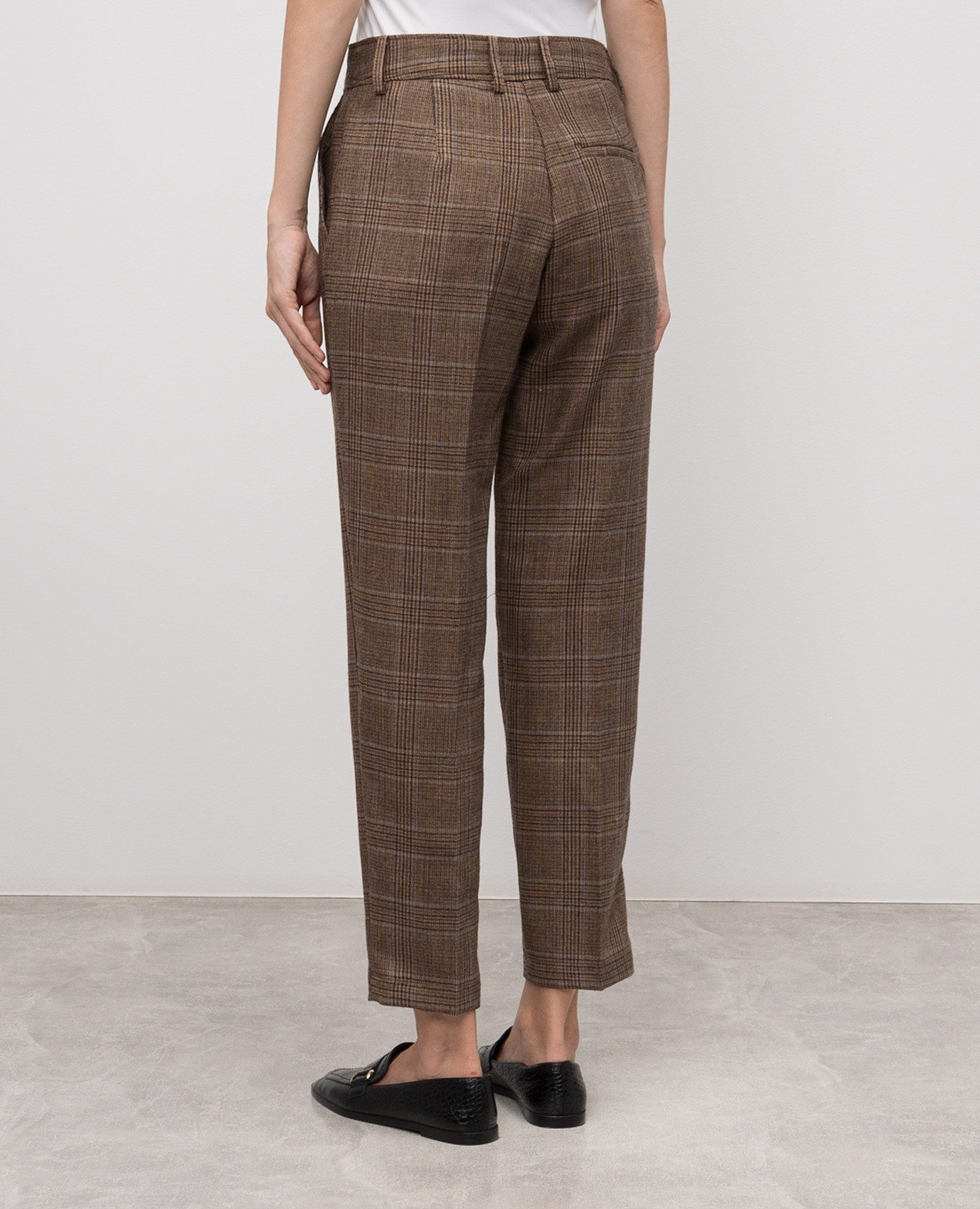 

Brown Gohn wool checked trousers Momoni