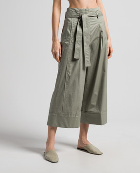 Peserico Green high rise culottes with logo patch P04688A01979