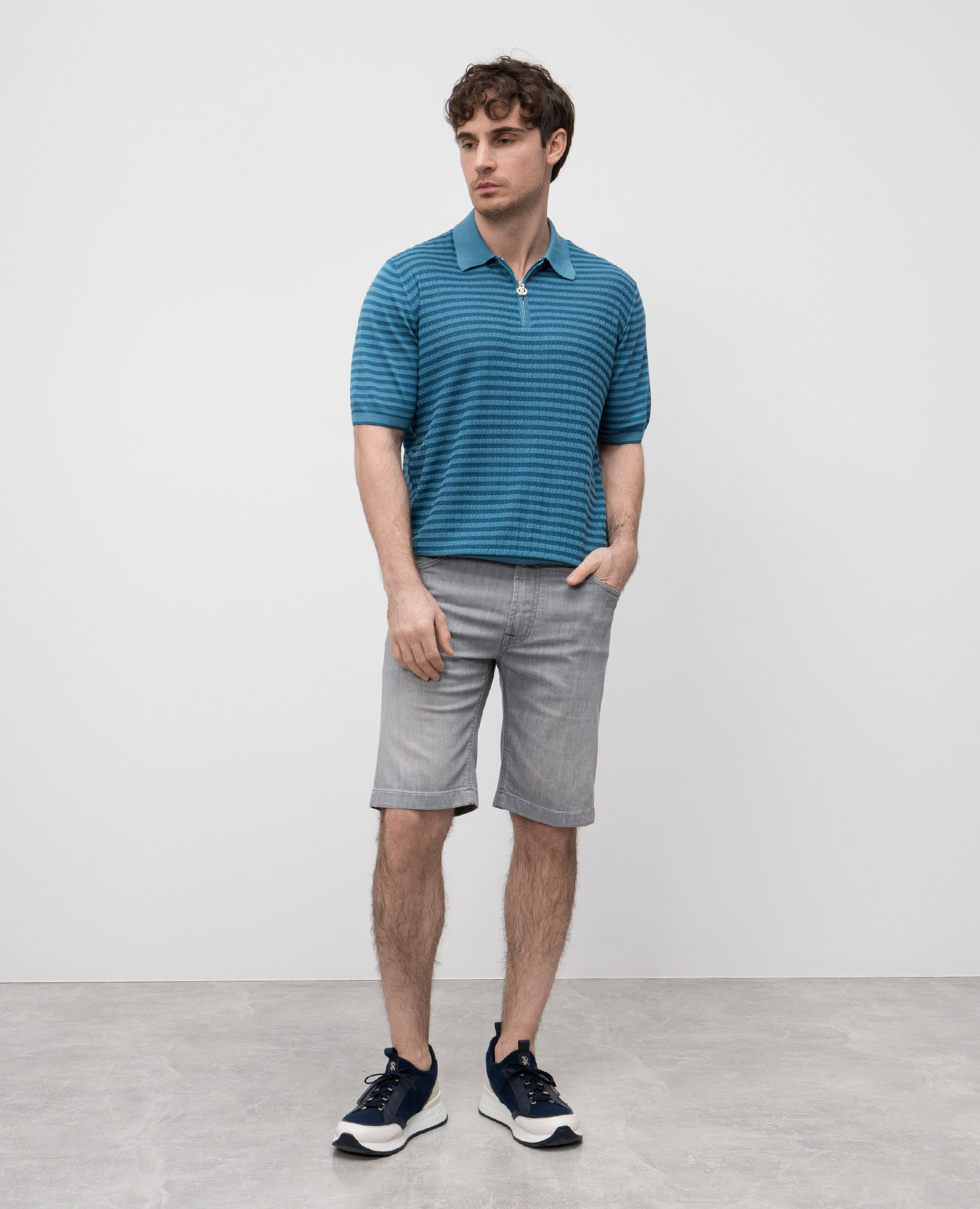 

Grey distressed denim shorts Stefano Ricci