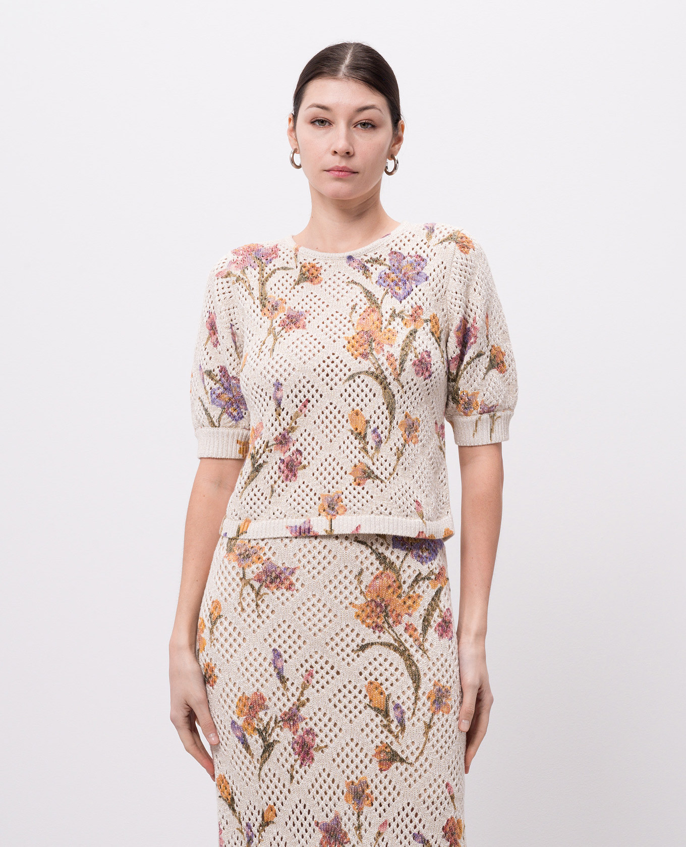

White openwork top with pattern Twinset