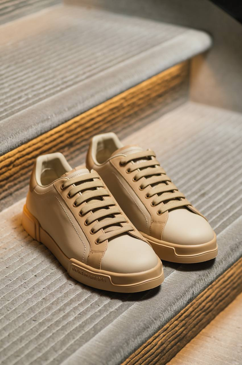 

Beige leather sneakers with textured logo Dolce&Gabbana