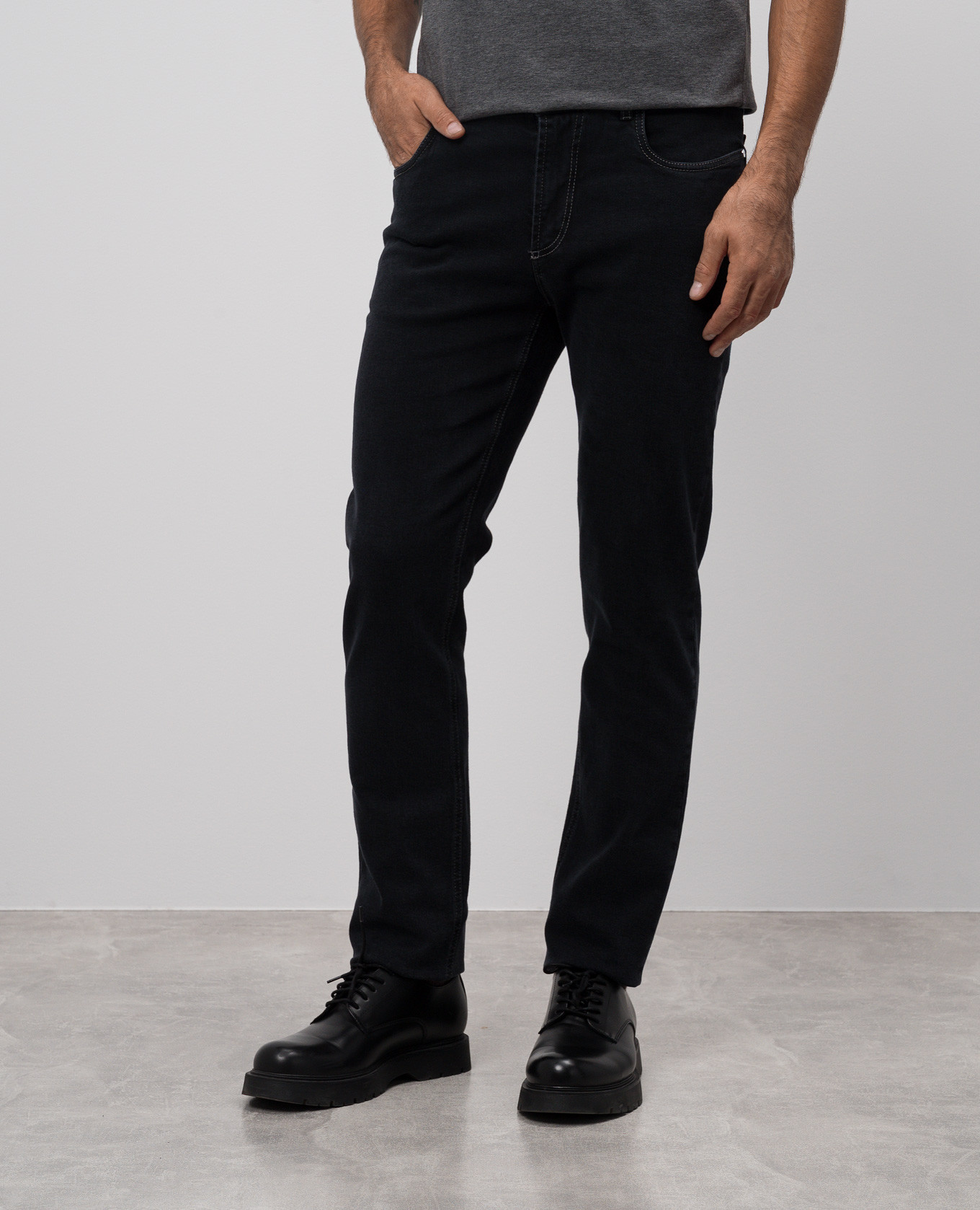 

Gray jeans with logo patch Cashmere&Whiskey, Grey