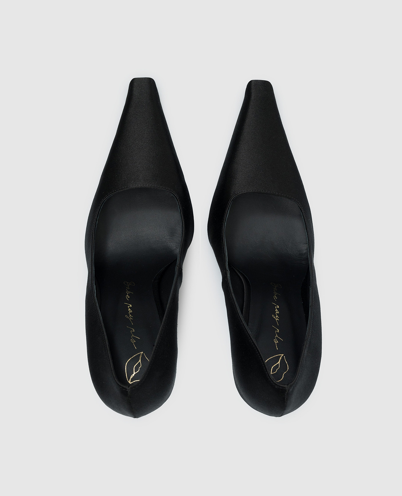 Black boats Babe Pay Pls 4