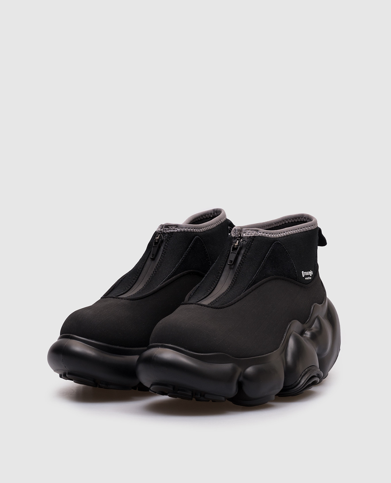 Black MOOPIE WEATHER WAVE sneakers with logo Grounds 2