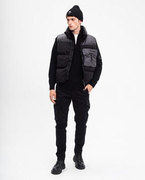 C.P. Company Black down vest with logo patch MOW033A006369M