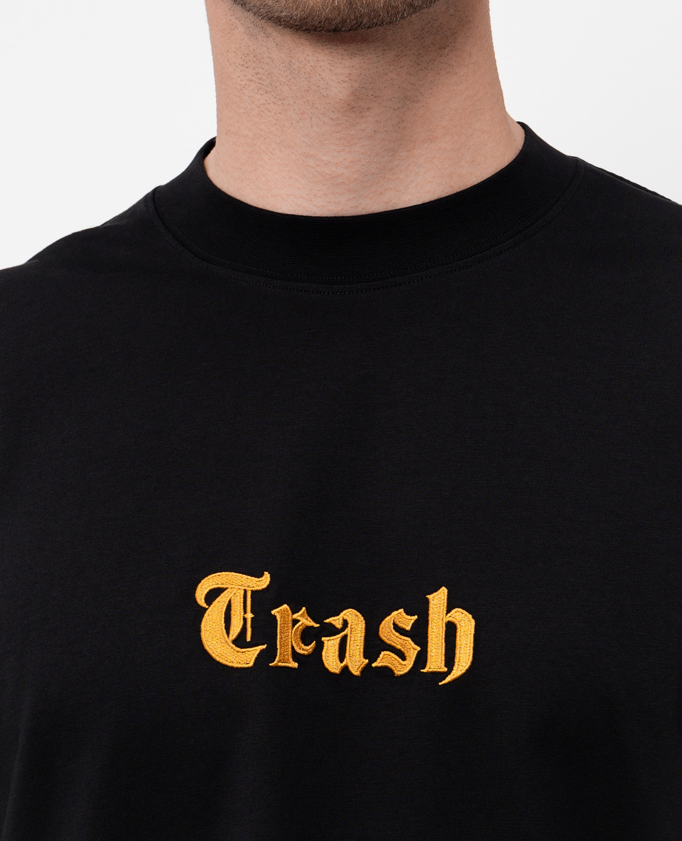 

Black T-shirt with Crash embroidery Vetements