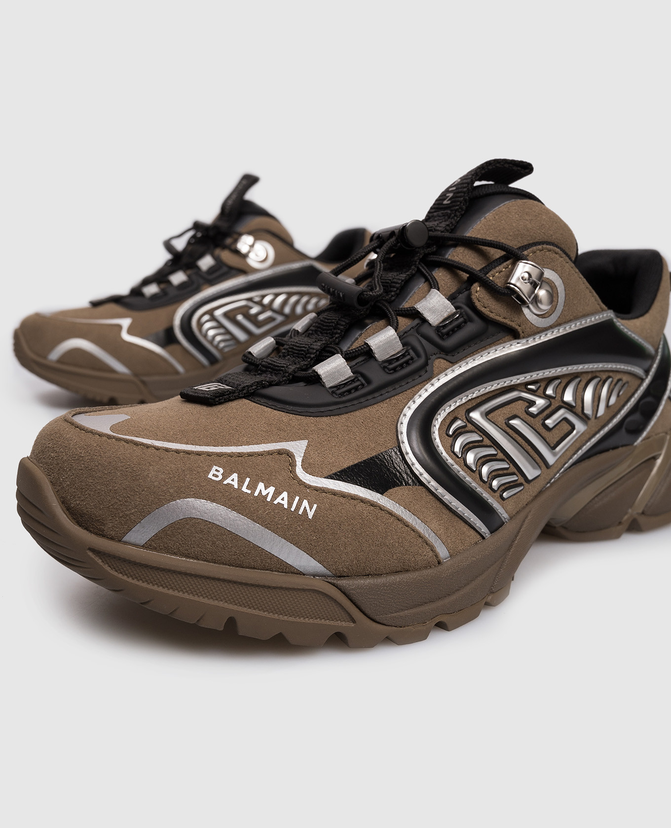 

Cosmic Dust khaki sneakers Balmain