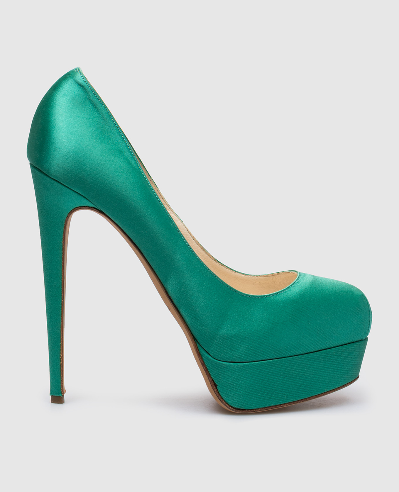 

Green shoes Brian Atwood