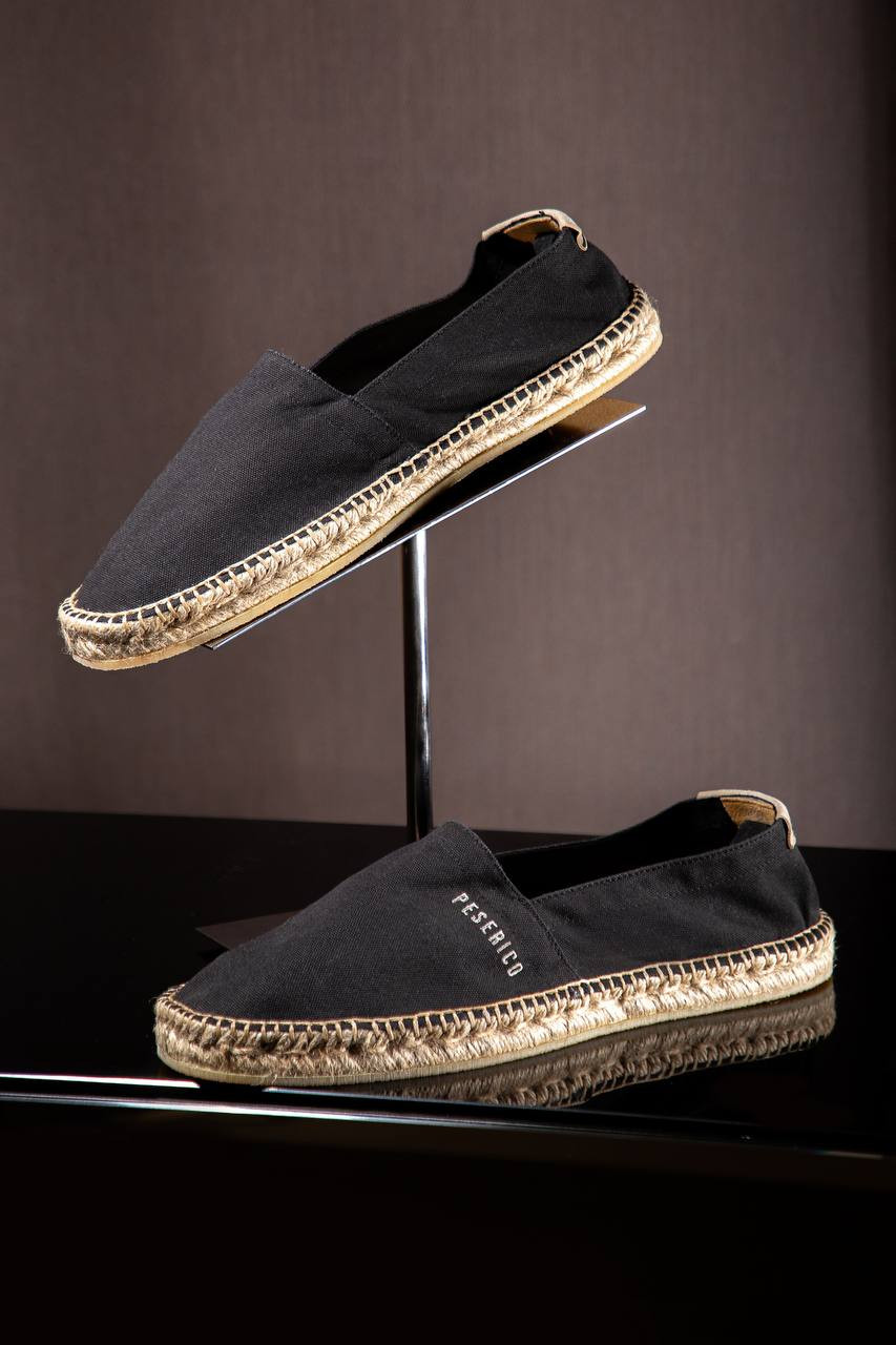

Black espadrilles with logo embroidery Peserico