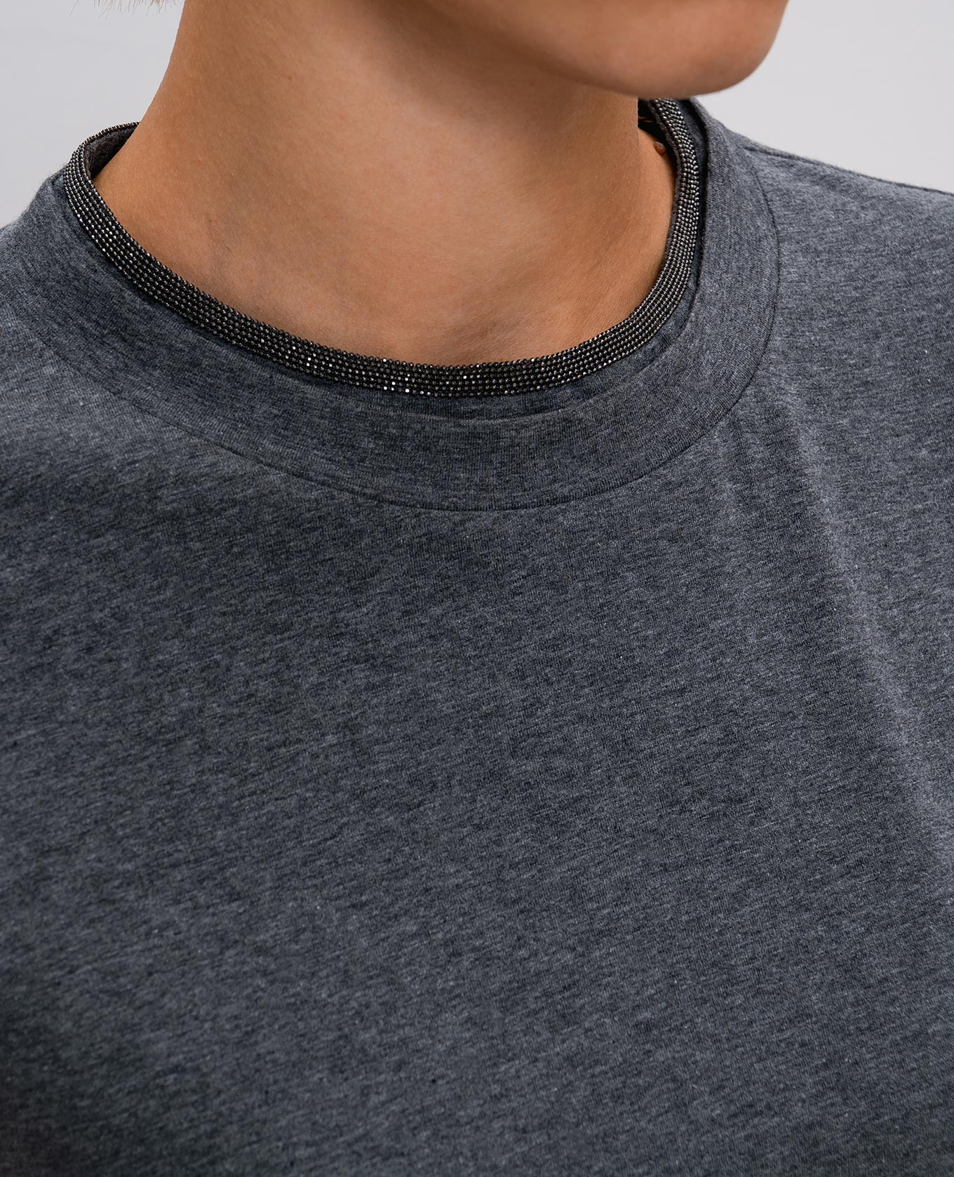 Gray t-shirt with monil chain Brunello Cucinelli 5