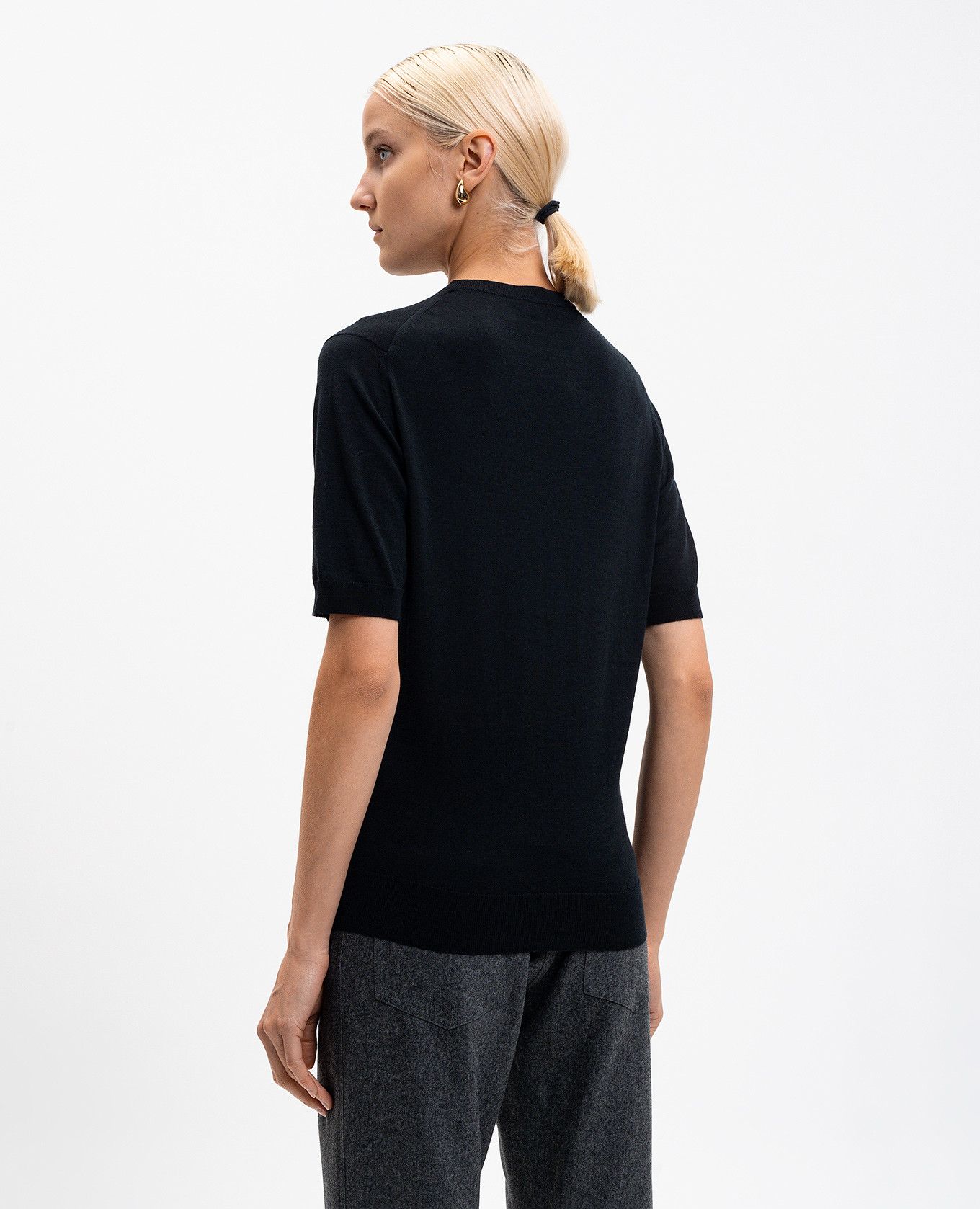Black CERICE merino wool T-shirt John Smedley 4