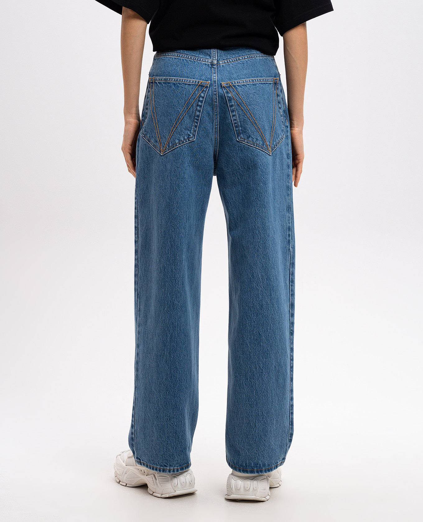 Blue jeans with logo patch Vetements 4