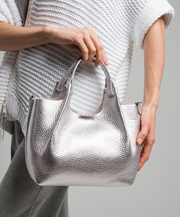 【送料&関税込】Gianni Chiarini Bags.. Silver Gianni Chiarini - Marcella Smooth leather tote bag Silver