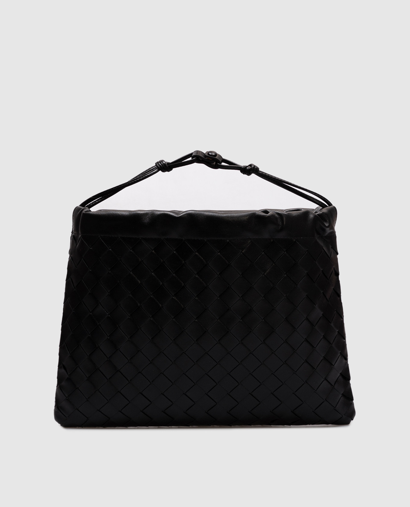 

Black leather woven pouch bag with weaving Bottega Veneta