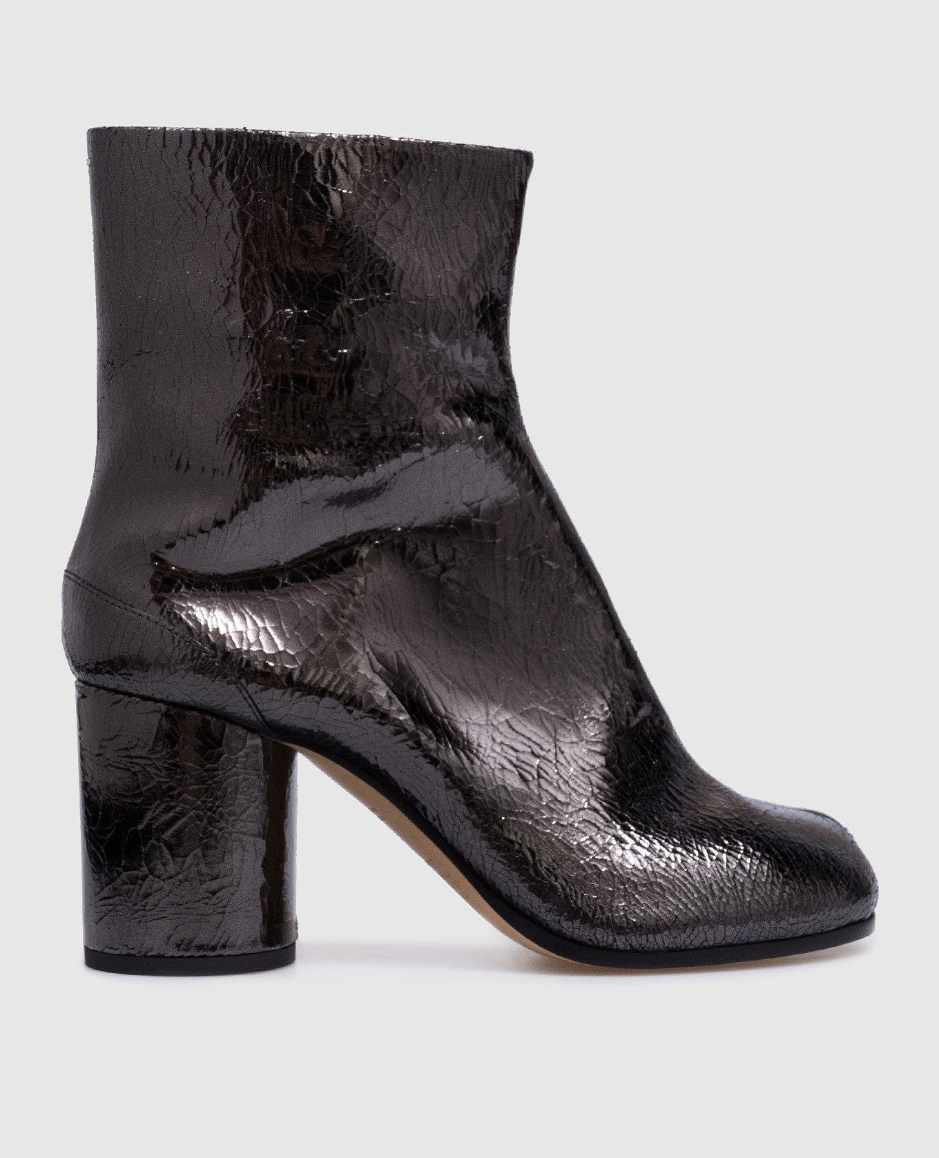 

Black tabi high gloss leather ankle boots with cracked effect Maison Margiela