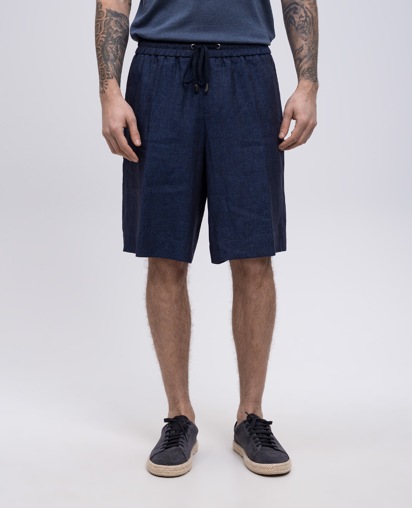 

Blue linen shorts Peserico