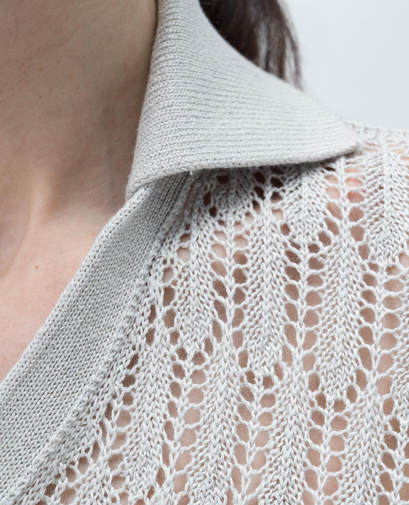 

Gray linen and silk pullover with openwork pattern Agnona, Grey