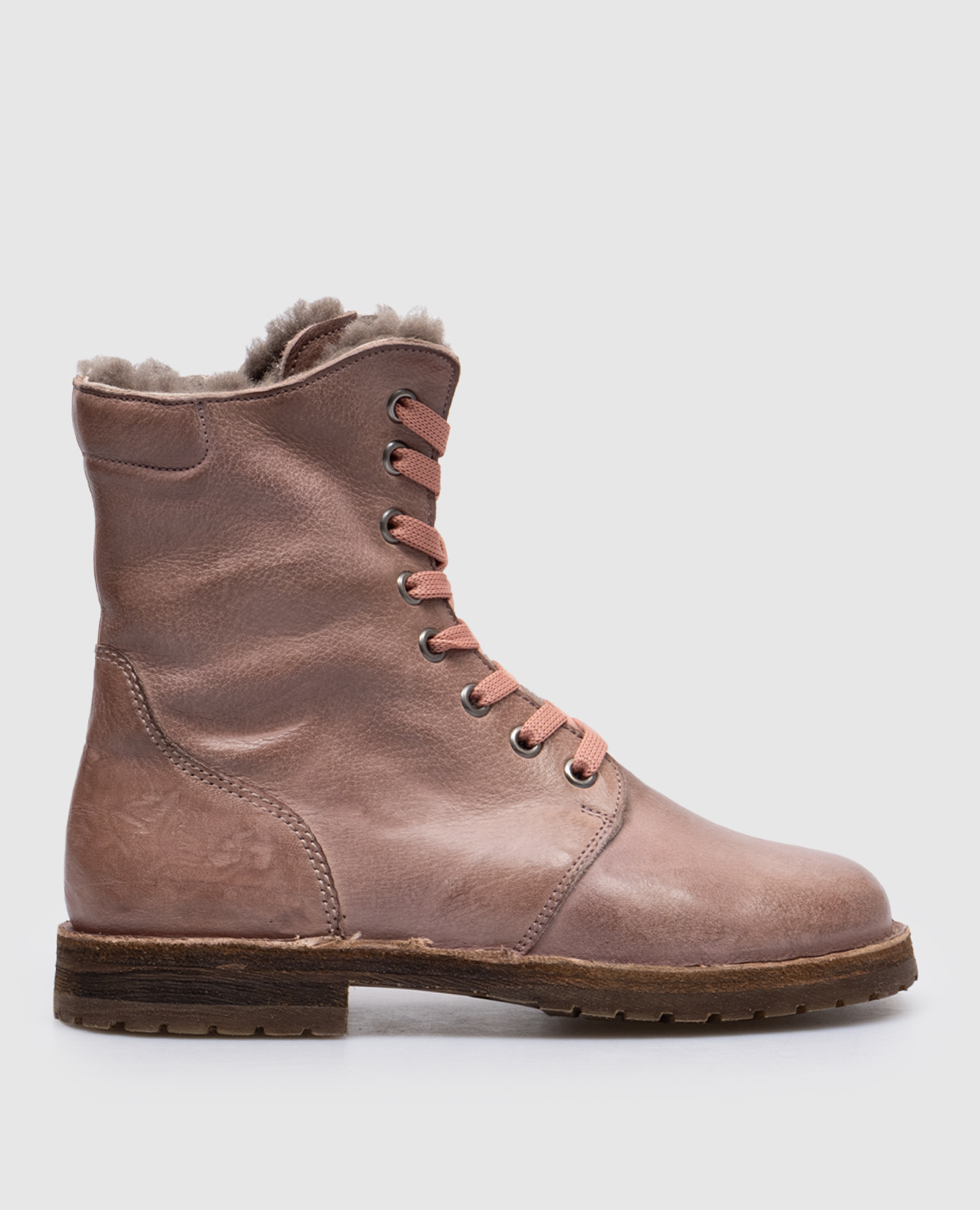 Children's pink leather boots with fur