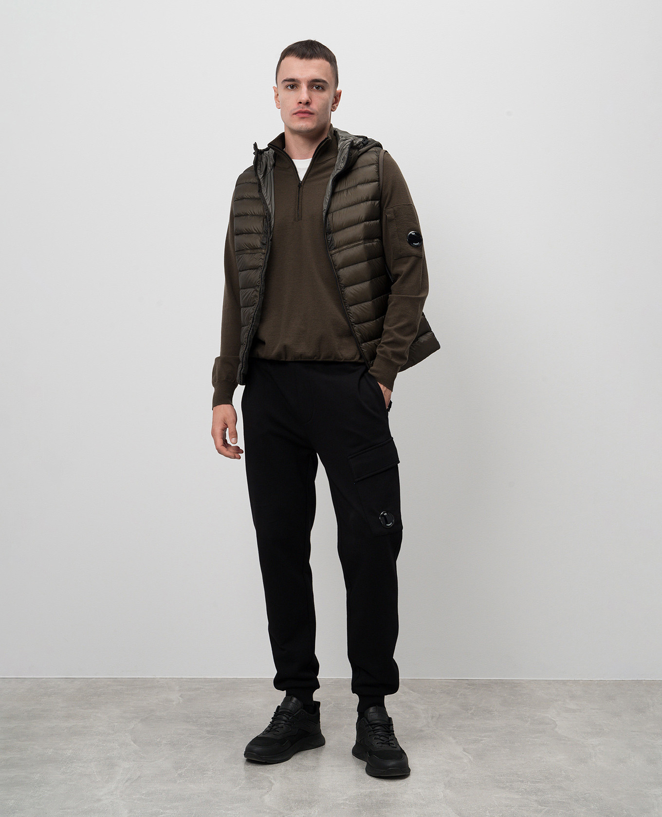 

Black joggers with logo patch C.P. Company