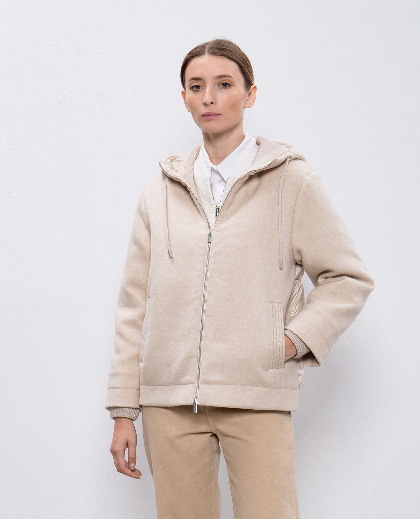 

Beige down jacket with wool with monil chain Peserico