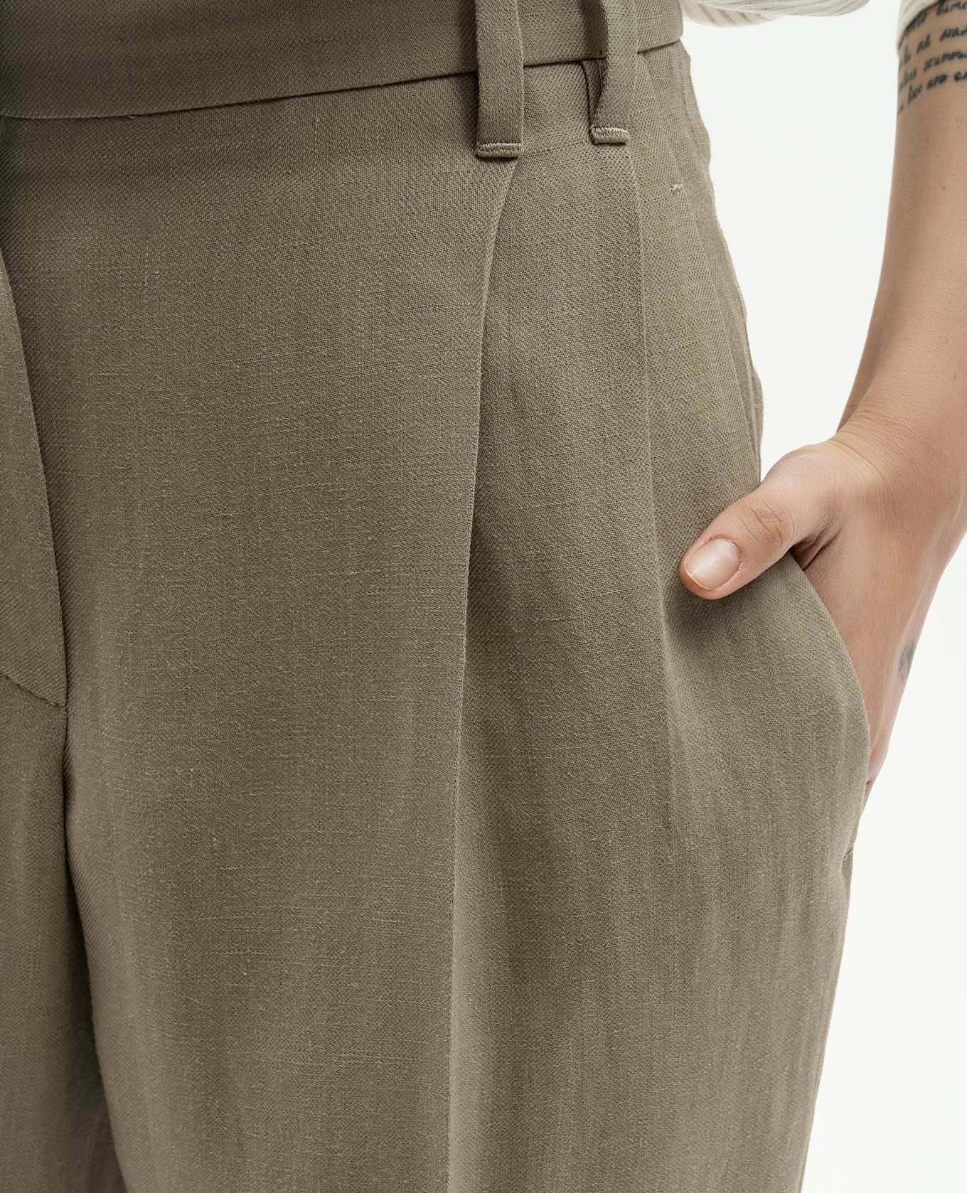 

Brown pants with linen Brunello Cucinelli