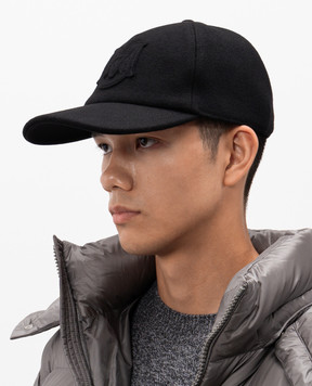 Moncler Black wool cap with monogram logo K20913B000360U571
