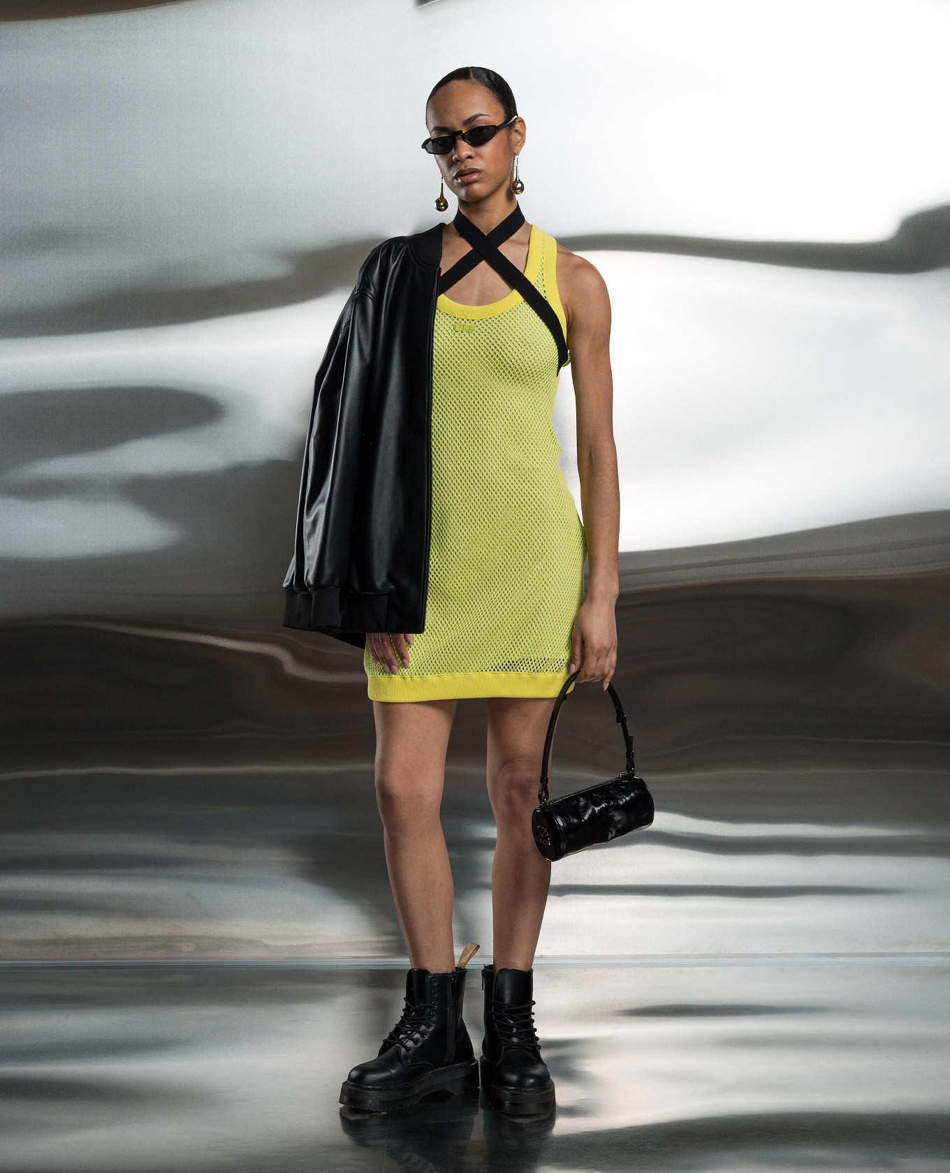 Green openwork dress with logo Off-White 2
