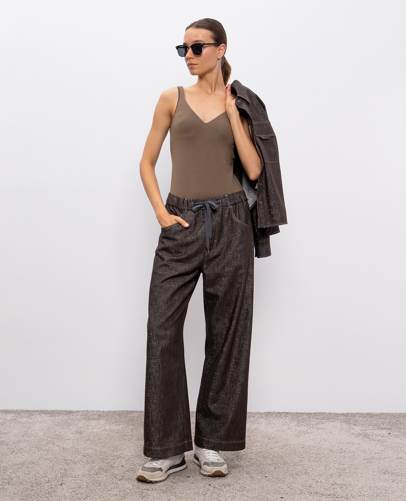 

Brown top with monil chain Brunello Cucinelli