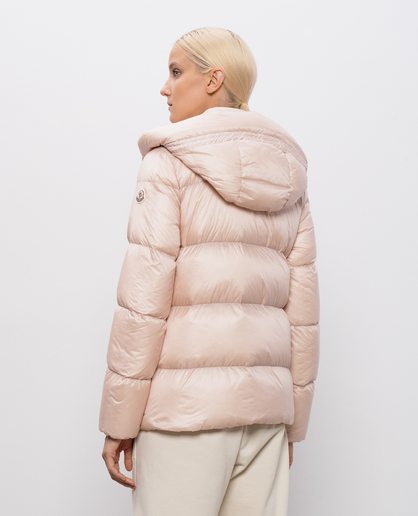 Pink down jacket with logo patch Moncler 4