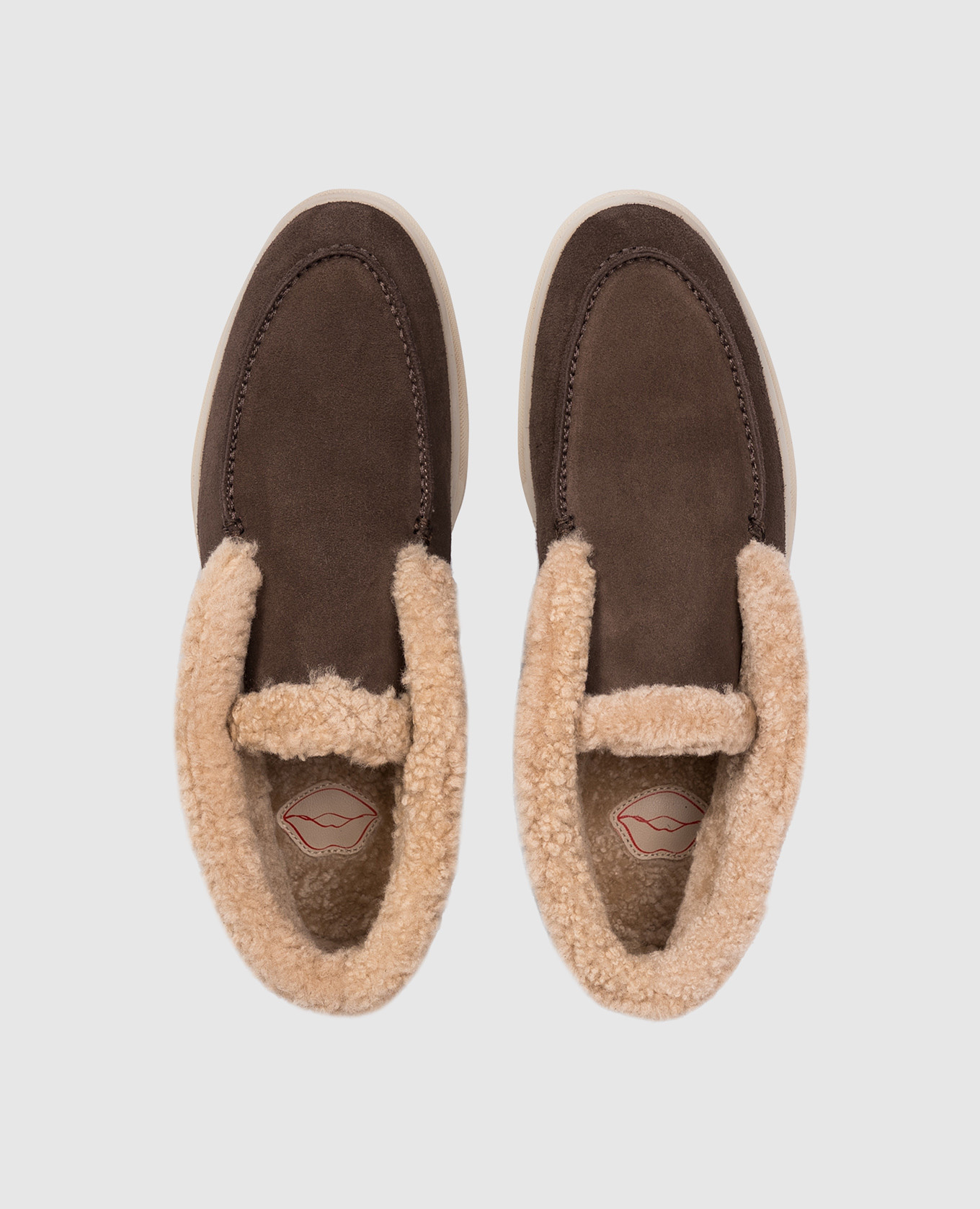 

Suede deserts on fur in brown color with decoration Babe Pay Pls