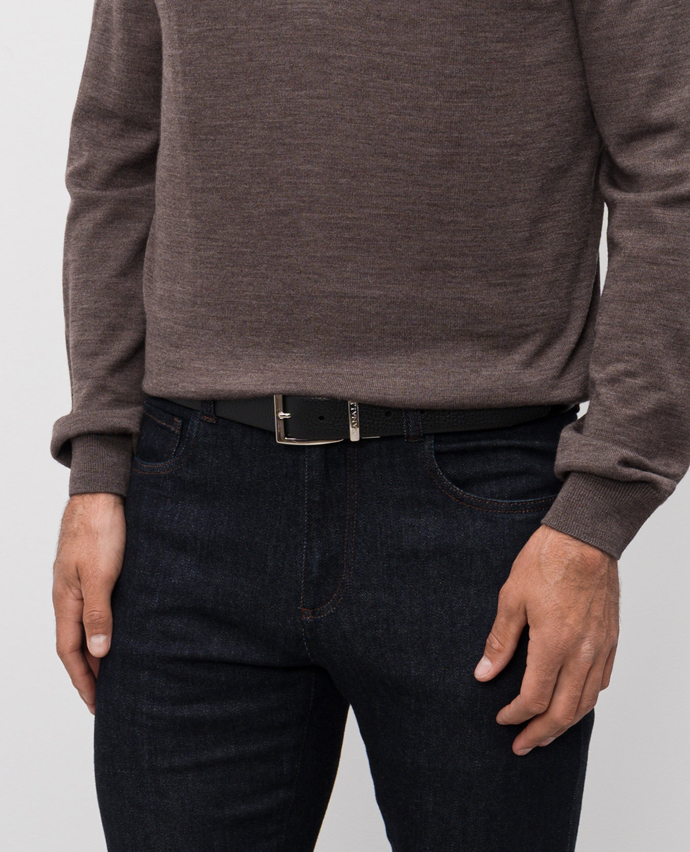 

Black leather reversible belt with logo Canali