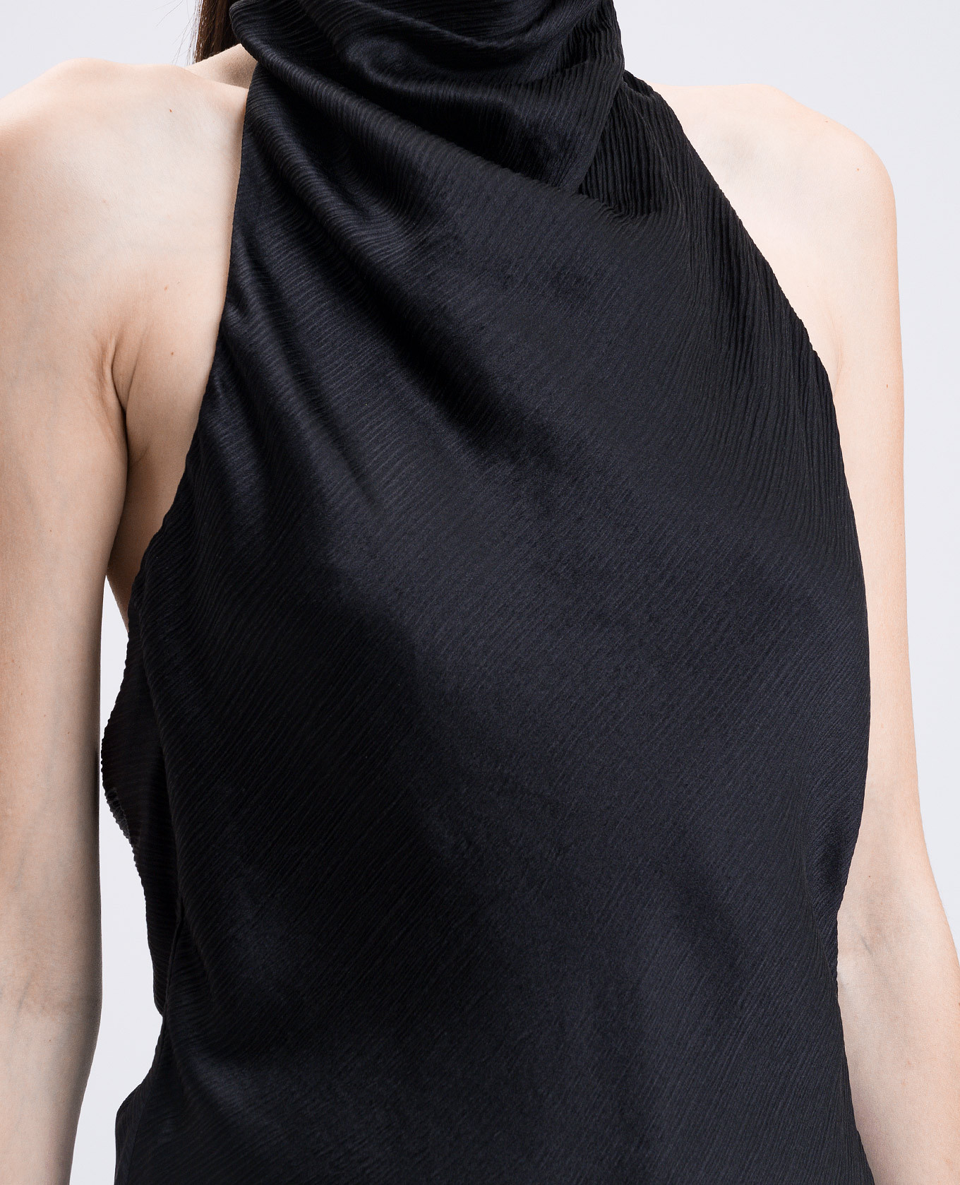 

Black silk top with open back Balmain