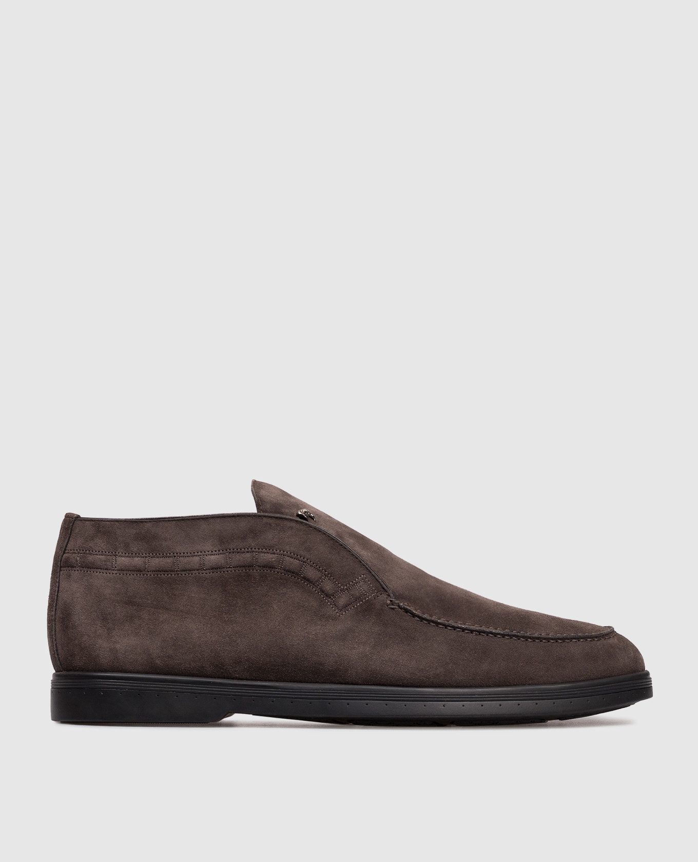 

Brown suede desert boots with emblem Stefano Ricci